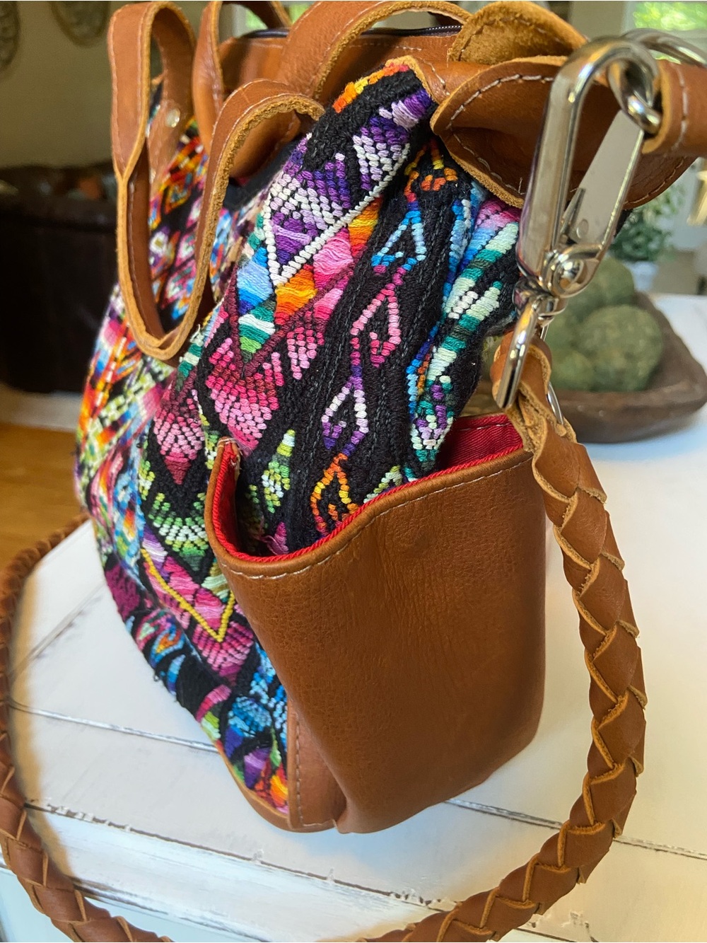 Nena & Co. Multicolor Woven Shoulder/Crossbody Bag - Picture 5 of 10